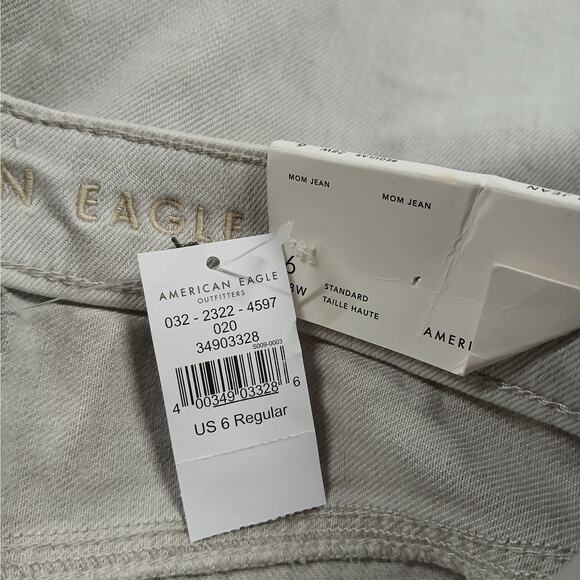 American Eagle Mom Jeans Size 6 Gray Destroyed Deconstructed Denim High Rise - Picture 6 of 11